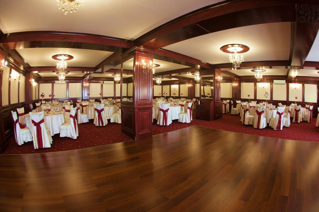 Pensiunea Crystal II Valea Lupului  Экстерьер фото
